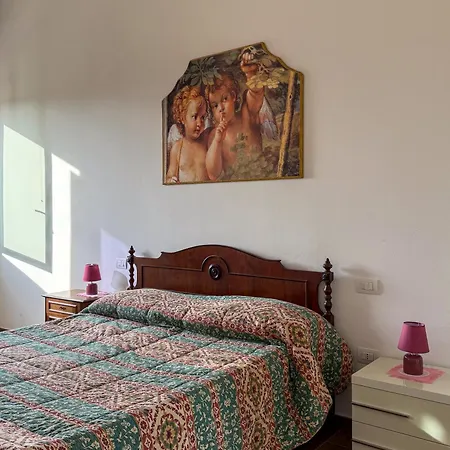 Piazza Pie Di Corte Bed & Breakfast *
