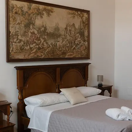 Piazza Pie Di Corte Bed & Breakfast 3*