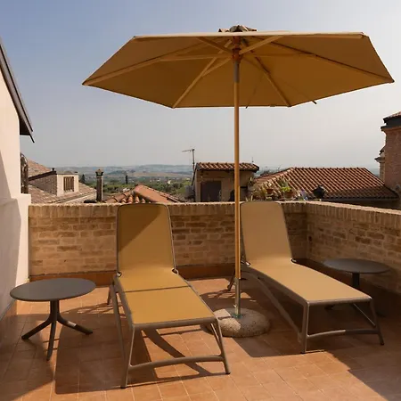 Piazza Pie Di Corte 3*