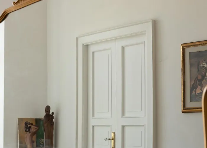 לינה וארוחת בוקר Piazza Pie Di Corte 3*