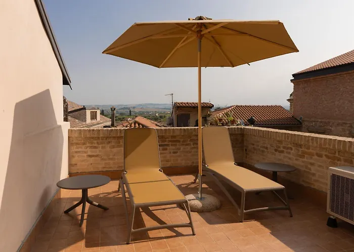 Piazza Pie Di Corte 3*